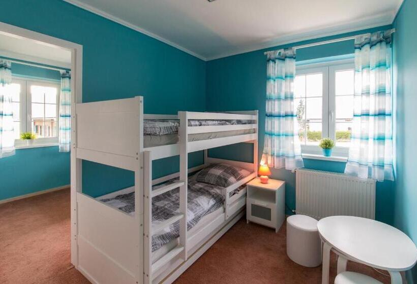 Семейный Номер, Kukoricza Hacienda