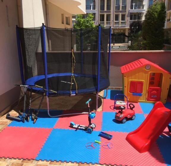 דירה בת חדר שינה 1 עם מרפסת, Vase Apartments