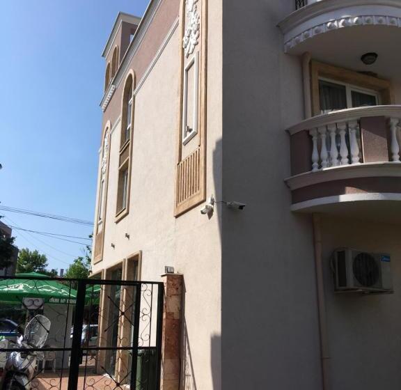 דירה בת חדר שינה 1 עם מרפסת, Vase Apartments