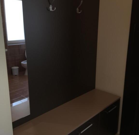 Апартаменты 1 Спальня с Террасой, Vase Apartments