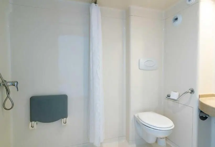 اتاق استاندارد برای معلولان, B&b Hotel Bayeux