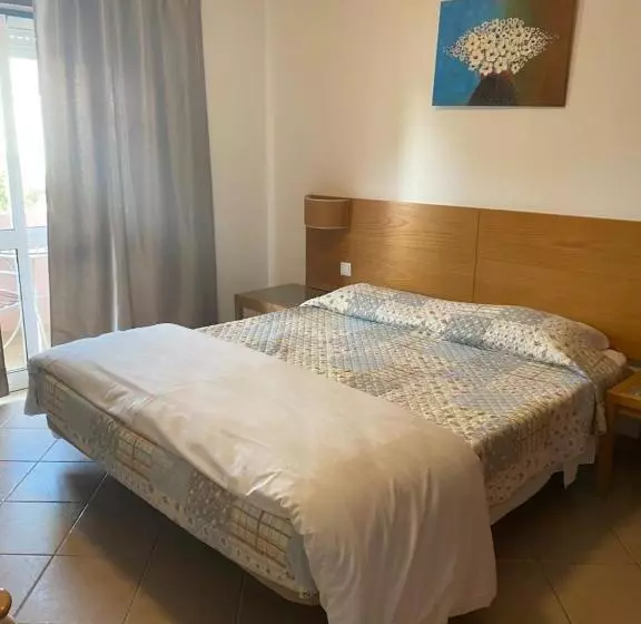 آپارتمان دوبلکس 1 خوابه, Castelos Da Rocha
