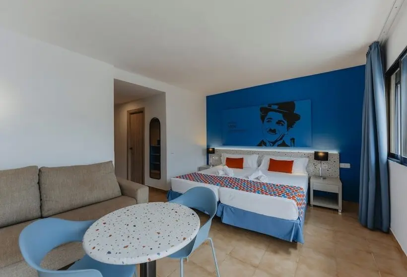 Perhestudio, Gomila Palma Apartments