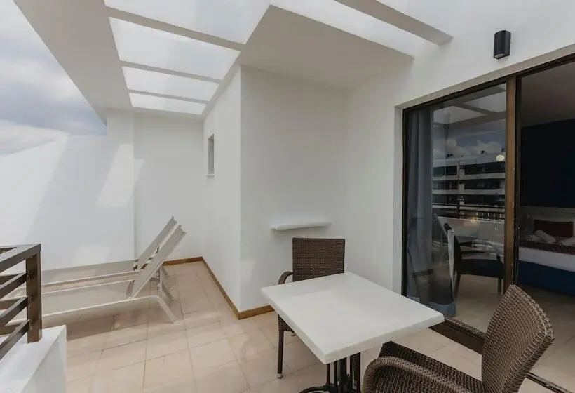 Comfort studio with balcony, Gomila Palma Apartments