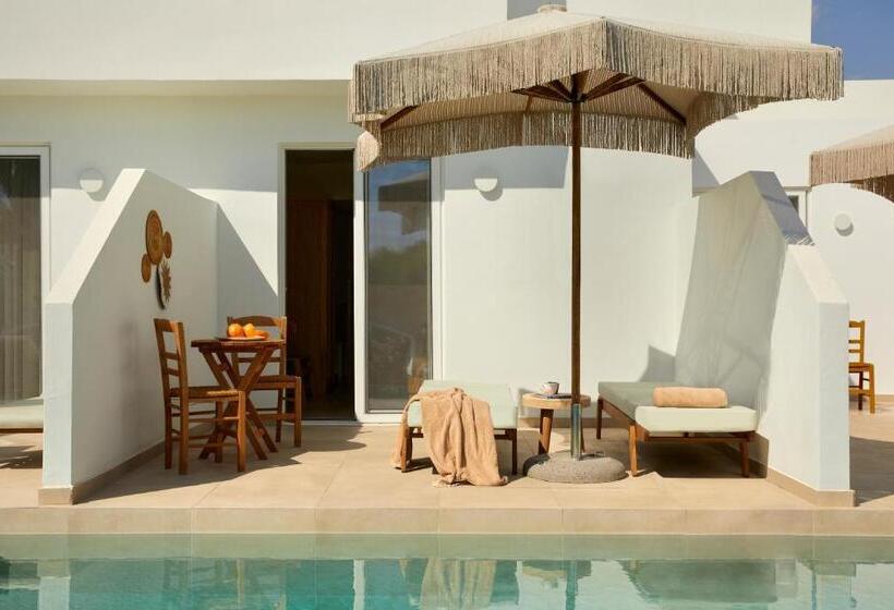 Номер Стандарт Вид на Бассейн, Absolute Kiotari Resort