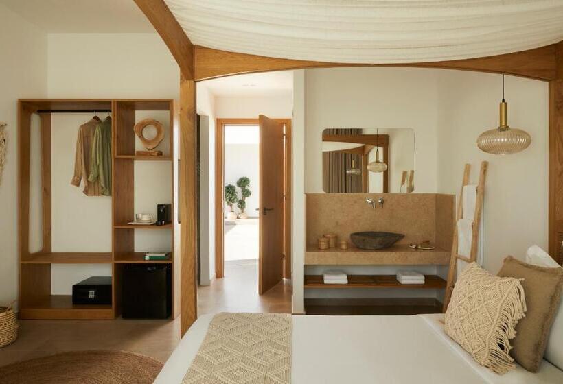 豪华房间, Absolute Kiotari Resort