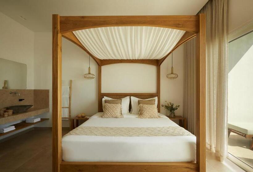 豪华房间, Absolute Kiotari Resort