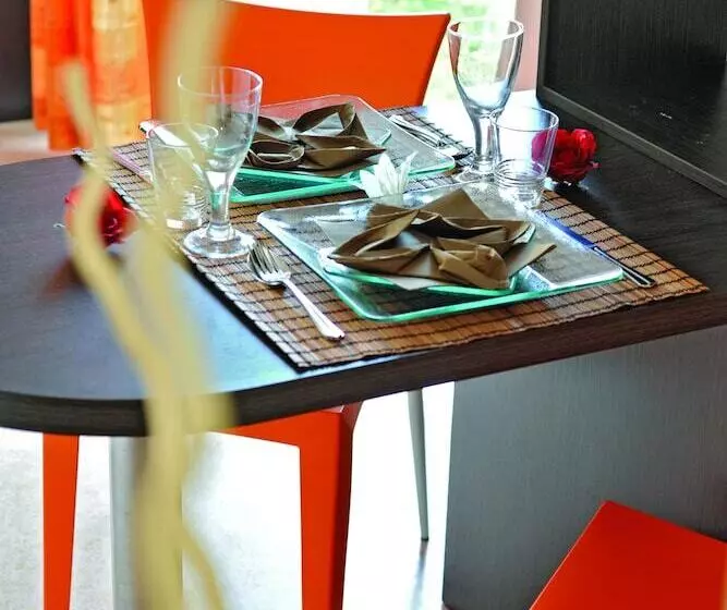 آپارتمان 2 خوابه, Appart City Classic Nantes St Herblain