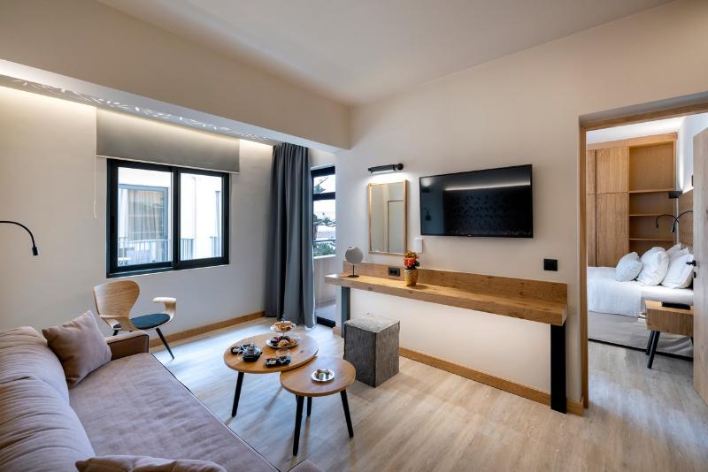 ファミリールーム, Atlantis Beach