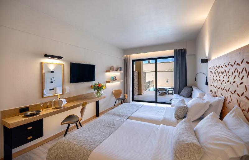 スーペリアールーム, Atlantis Beach