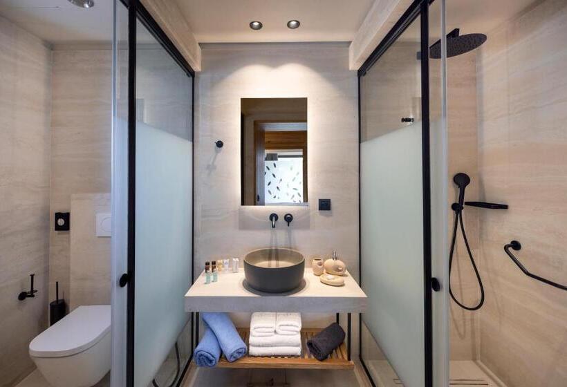 ファミリールーム, Atlantis Beach