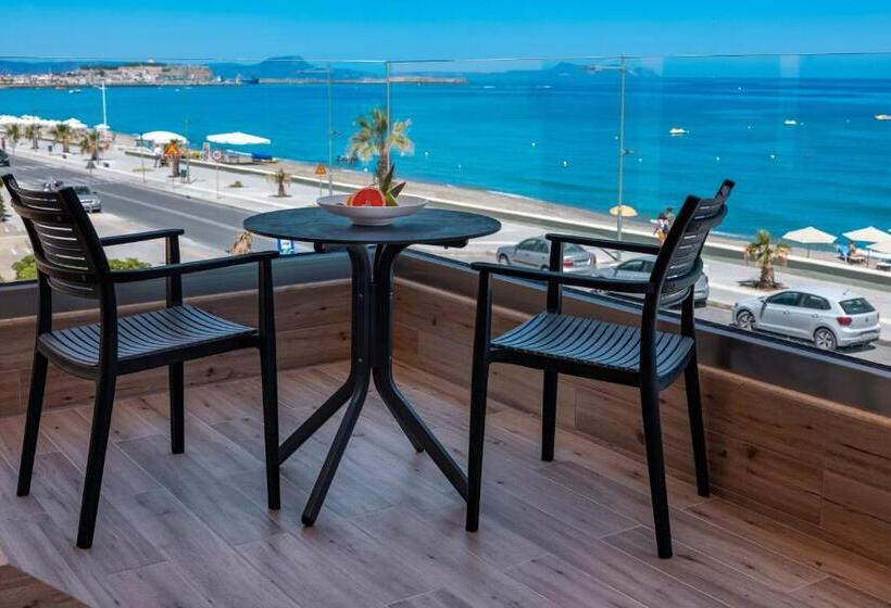 スイート, Atlantis Beach