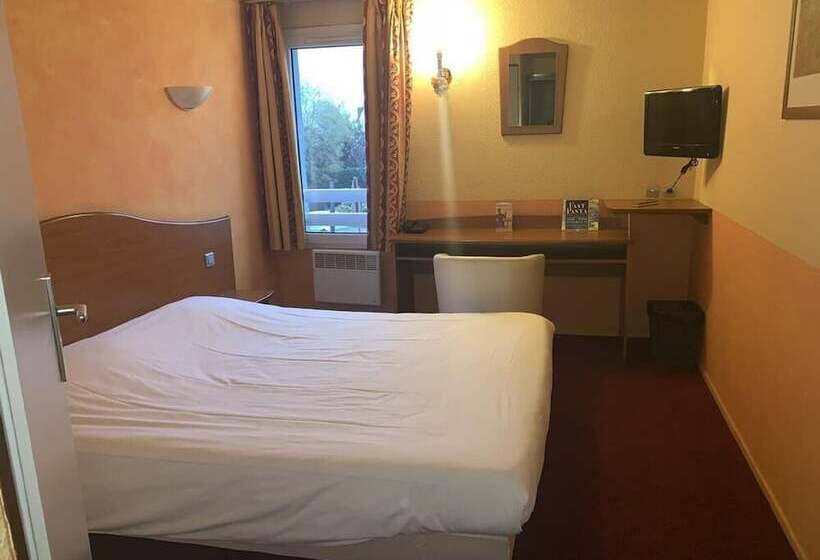 اتاق خانوادگی, Cap Hôtel