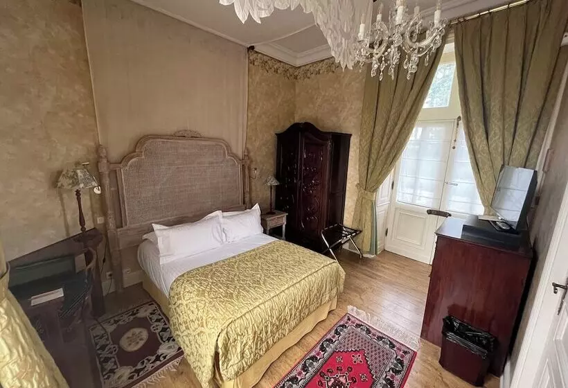 コンフォートルーム, Chateau Du Boisniard