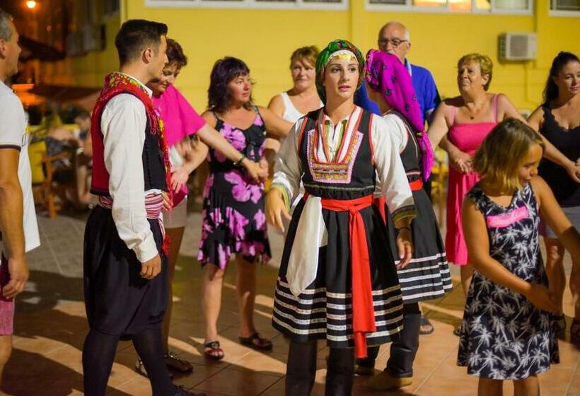 スタンダードルーム, Fantasy