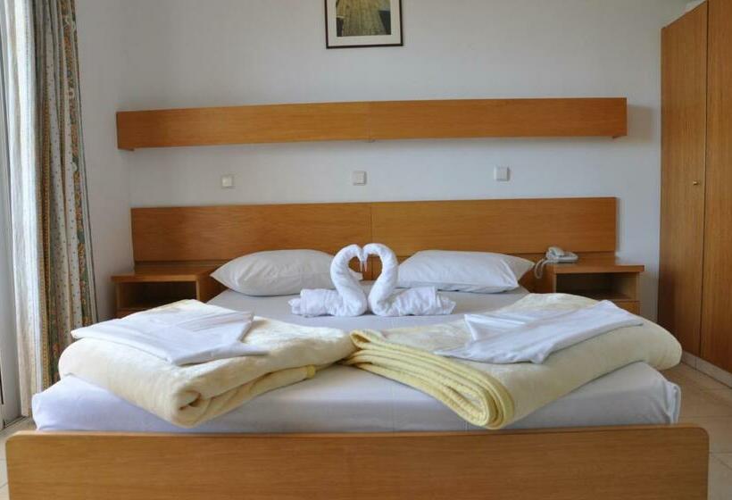 スタンダードルーム, Fantasy