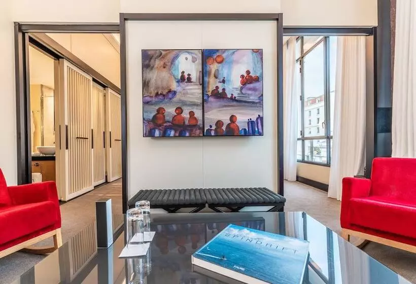 スイート, Five Seas By Inwood Hotels