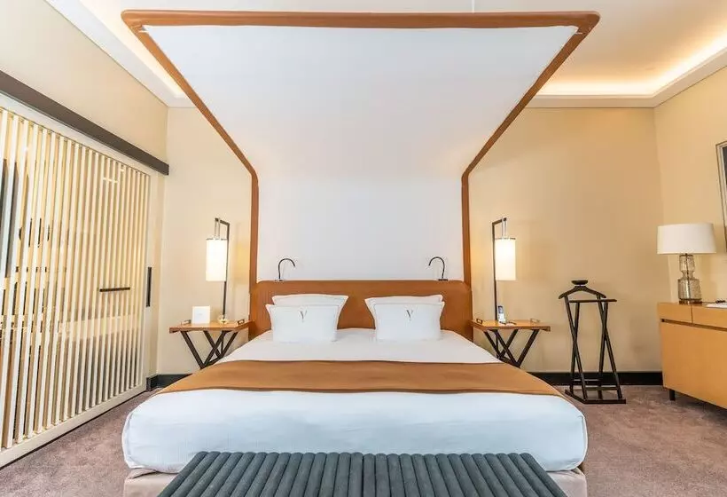 ジュニアスイート, Five Seas By Inwood Hotels