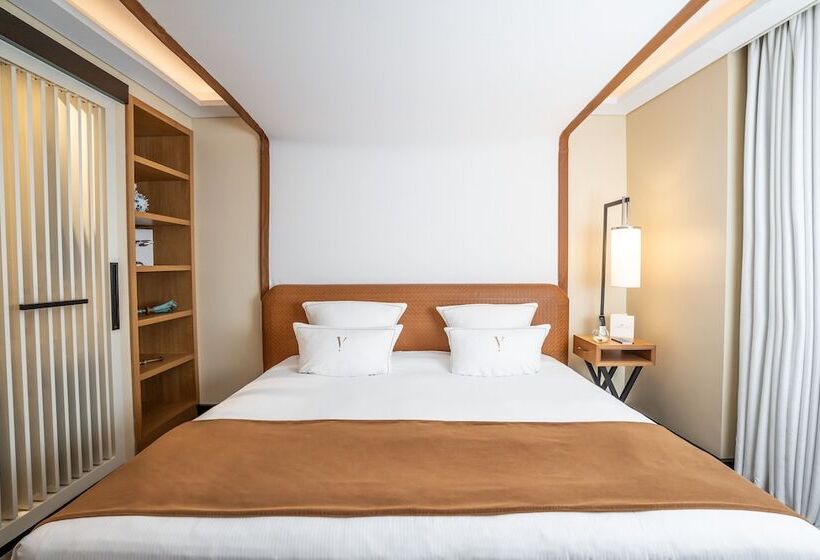 اتاق سوپریور, Five Seas By Inwood Hotels