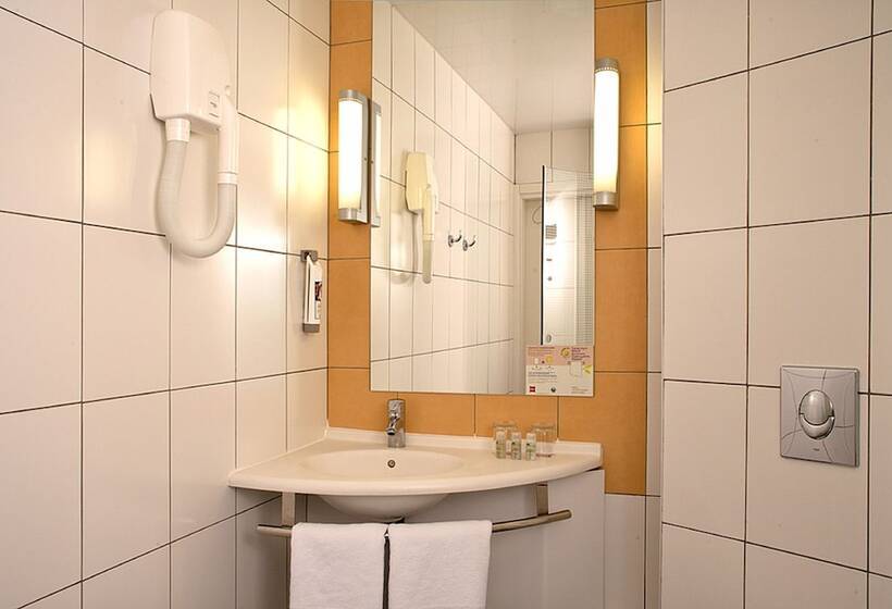 اتاق استاندارد, Ibis Kyiv City Center