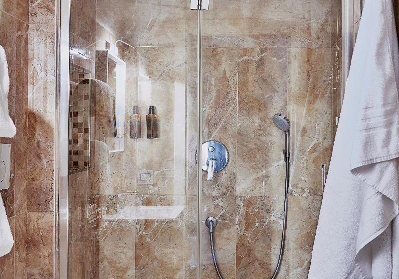 اتاق کلاس بیزنس, Impiq