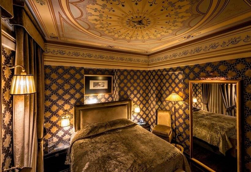 غرفة قياسية, Maison Grecque Hotel Extraordinaire