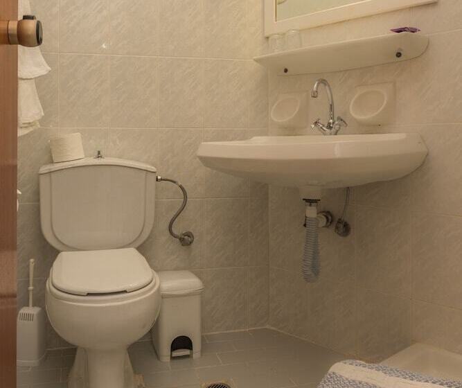 غرفة إقتصادية, Pal Beach