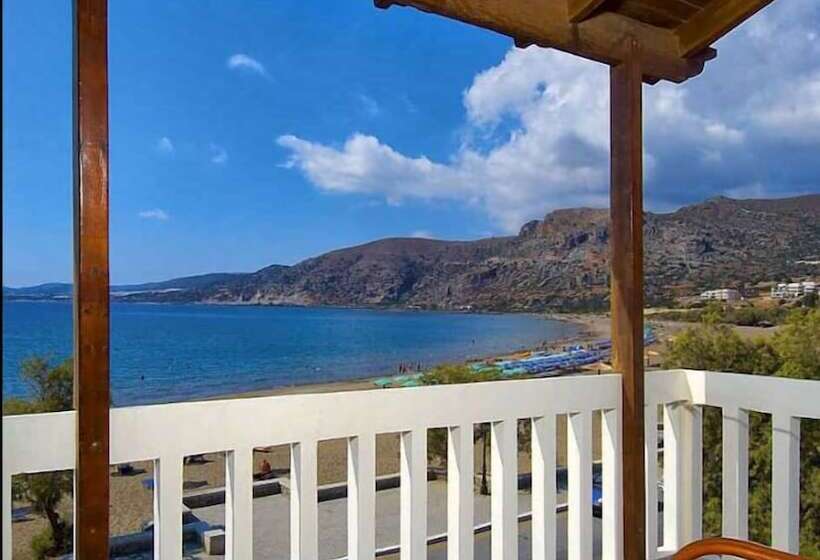 جناح مطلّ علي البحر, Pal Beach