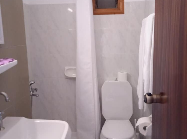 חדר סטנדרט לארבעה נוף לים, Pal Beach