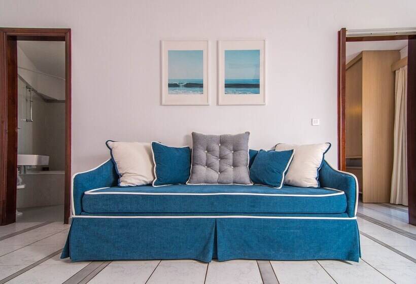 סוויטה נוף לים, Pal Beach