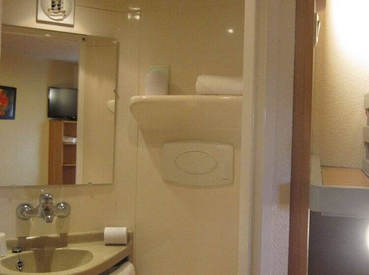 Standard Værelse, Premiere Classe Bayeux