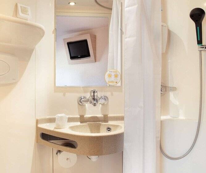 Номер Стандарт Двуспальная Кровать, Premiere Classe Maubeuge