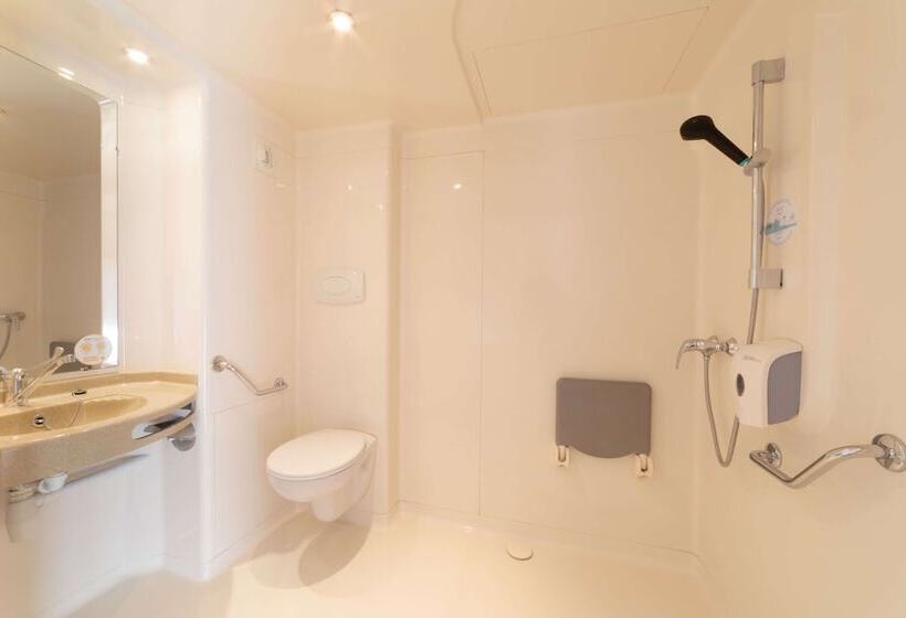 Номер Стандарт Двуспальная Кровать, Premiere Classe Maubeuge