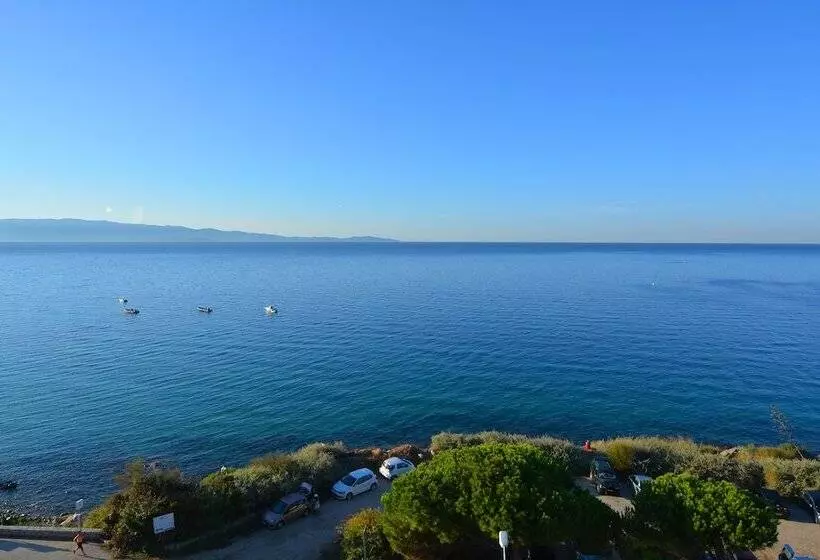 Standard-studio Parivuode, Residence Les Calanques