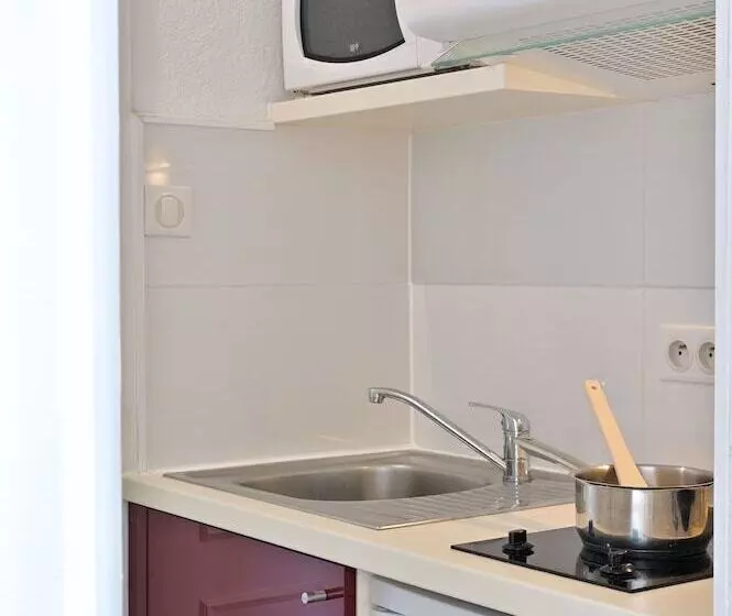 Standard-studio Parivuode, Residence Les Calanques