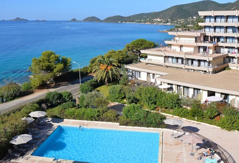 Апартаменты 2 Спальни Вид на Море, Residence Les Calanques