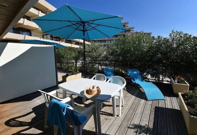 Апартаменты 1 Спальня Вид на Сад, Residence Les Calanques