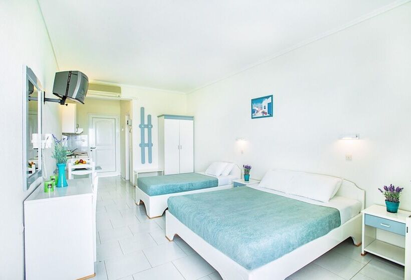 غرفة سوبيريور مطلّة علي البحر, Xenios Port Marina