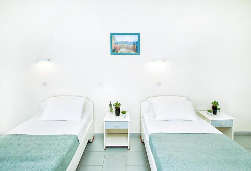 غرفة سوبيريور مطلّة علي الحديقة, Xenios Port Marina