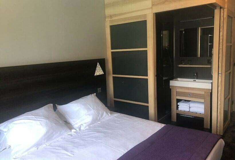 غرفة قياسية, Logis Hotel Restaurant Spa Les Oliviers