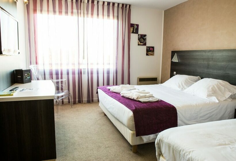 غرفة سوبيريور, Logis Hotel Restaurant Spa Les Oliviers