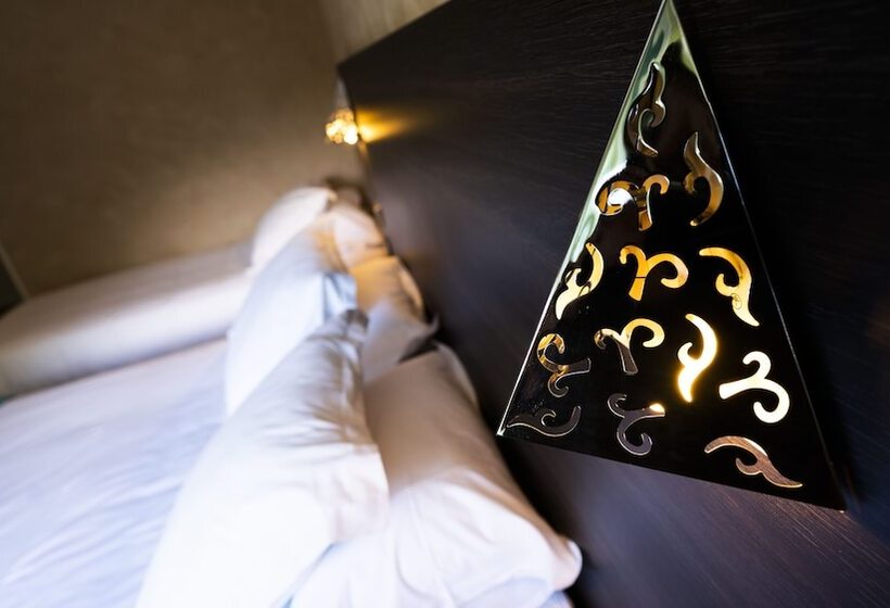 غرفة سوبيريور مطلة على المتنزه, Logis Hotel Restaurant Spa Les Oliviers