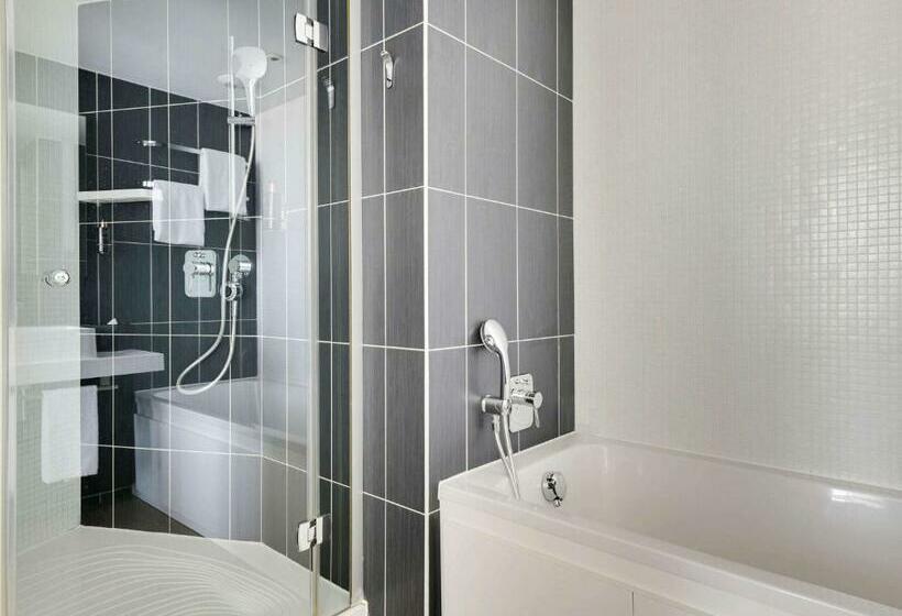 جناح سوبيريور, Novotel Suites Paris Issy Les Moulineaux