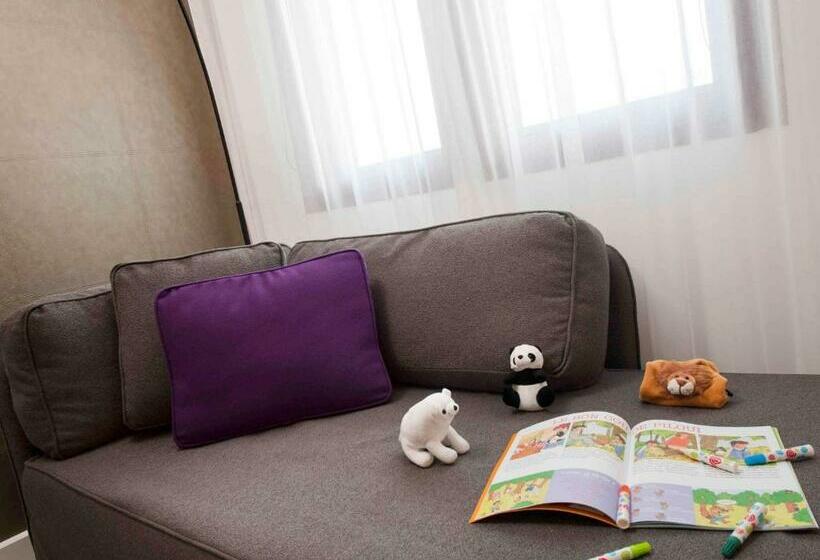 جناح سوبيريور, Novotel Suites Paris Issy Les Moulineaux