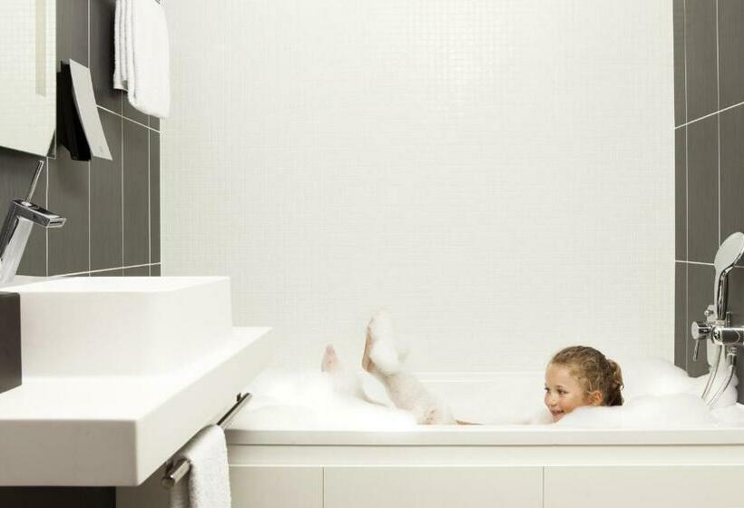 جناح سوبيريور, Novotel Suites Paris Issy Les Moulineaux