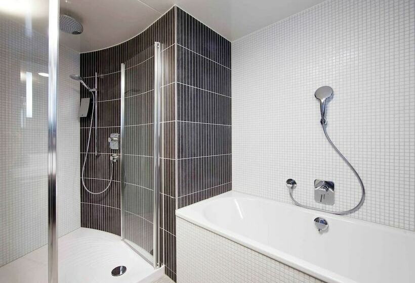Люкс Superior, Novotel Suites Paris Issy Les Moulineaux