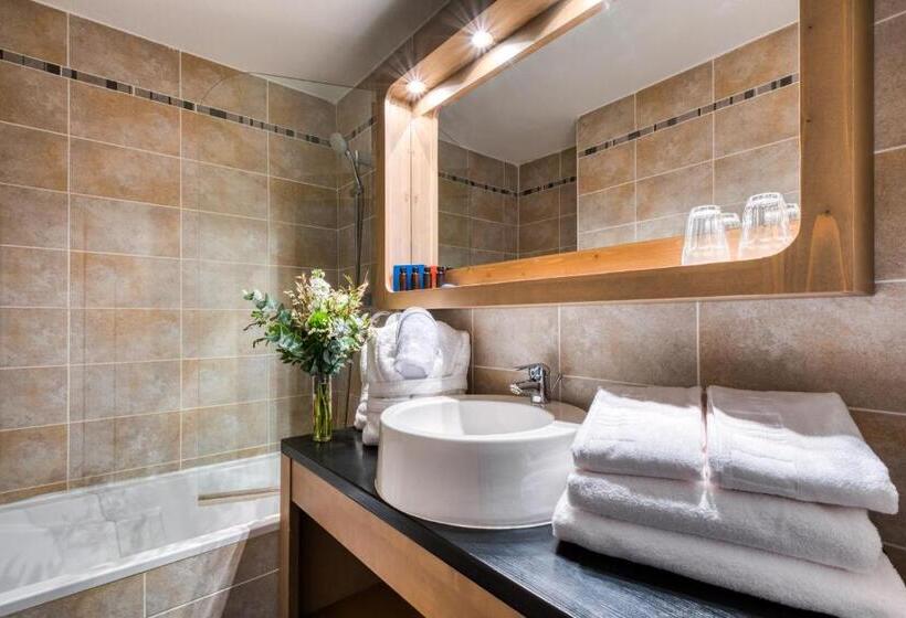 디럭스 트리플 룸, Mamie Megève