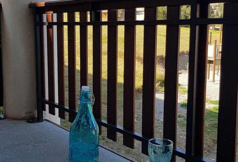 اتاق استاندارد چهار تخته, Les Blanches Provençales