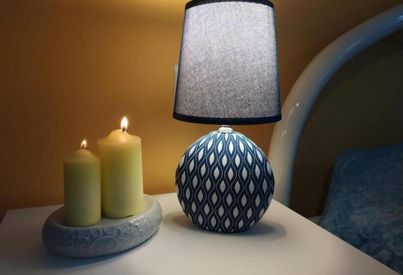 اتاق لوکس, B&b L Edera Di Caterina