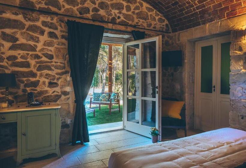 اتاق استاندارد با تخت بزرگ, Antica Villa Colonica